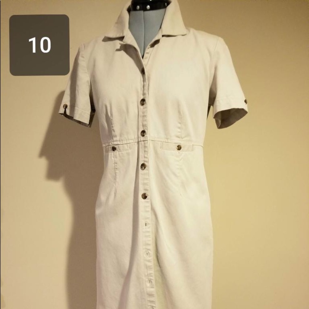 Beige shortsleeved button front dress